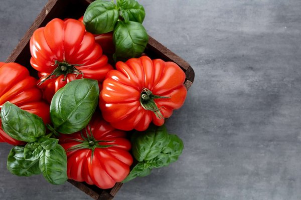 Quels sont les effets de la consommation régulière de fruits à coque sur la santé cardiovasculaire?